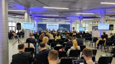 ОБЛАДНАННЯ ДЛЯ СИНХРОННОГО ПЕРЕКЛАДУ від TOLERAN!