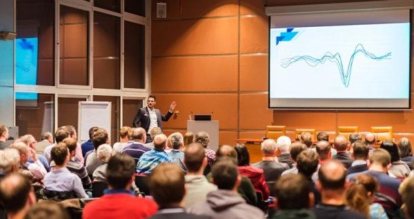 ОРГАНІЗАЦІЯ СЕМІНАРІВ ТА ТРЕНІНГІВ